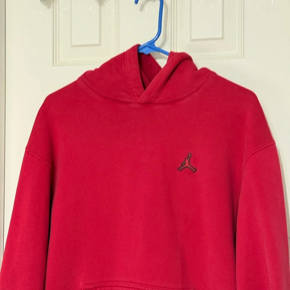 Jordan Red Men’s Medium Pullover Hoodie Black Logo Embroidery